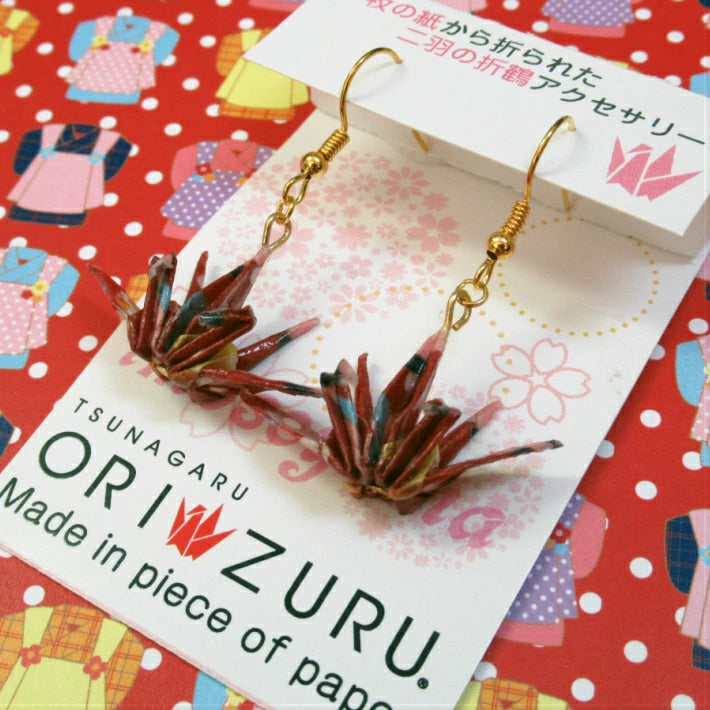 TSUNAGARUORIZURU ハンドメイドアクセサリー折鶴ピアス【妹背山・赤着物】(妹背山 連鶴 折鶴 結婚式 アクセサリー 手作り ピアス TSUNAGARU ORIZURU 和雑貨 和小物 着物 浴衣 )